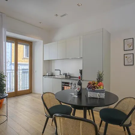 Apartament Luxury Suite-hosted By Sweetstay