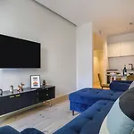 Luxury Suite-hosted By Sweetstay